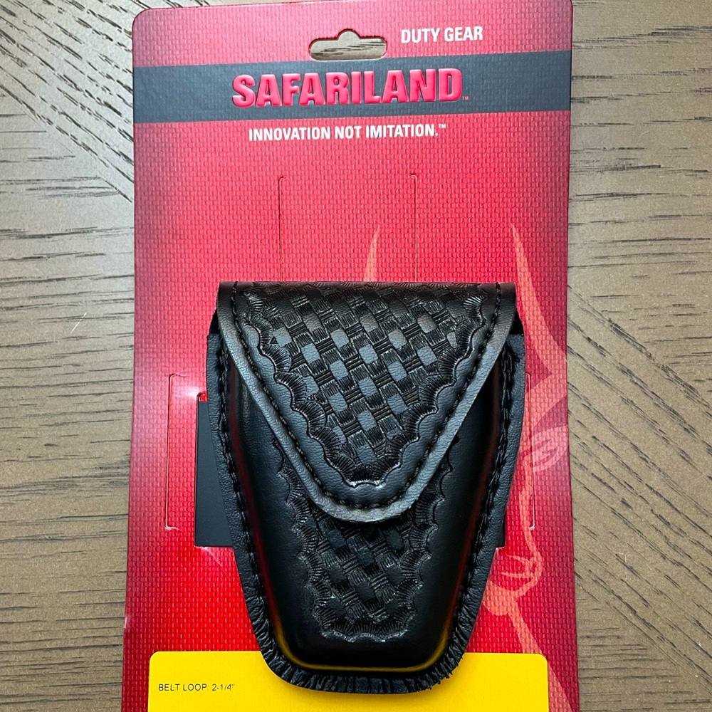 Safariland Handcuff case/pouch 190-4HS black basket weave 2-1/4” belt loop